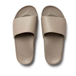 Archies Unisex Taupe Slide Sandals - Size 7